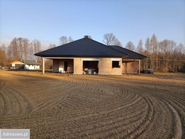 dom wolnostojący, 3 pokoje Zaborcze. Zdjęcie 1