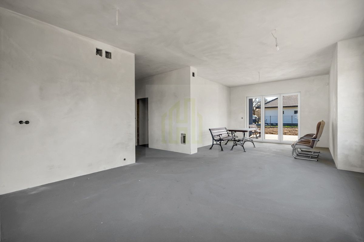 dom wolnostojący, 4 pokoje Kuligów, ul. Zapólna. Zdjęcie 8