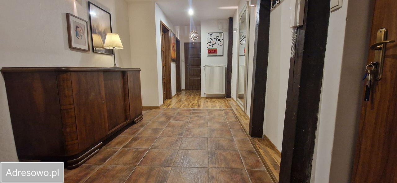 Mieszkanie 4-pokojowe Tychy, ul. Cicha. Zdjęcie 3