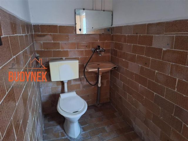 dom wolnostojący, 12 pokoi Rusko. Zdjęcie 9