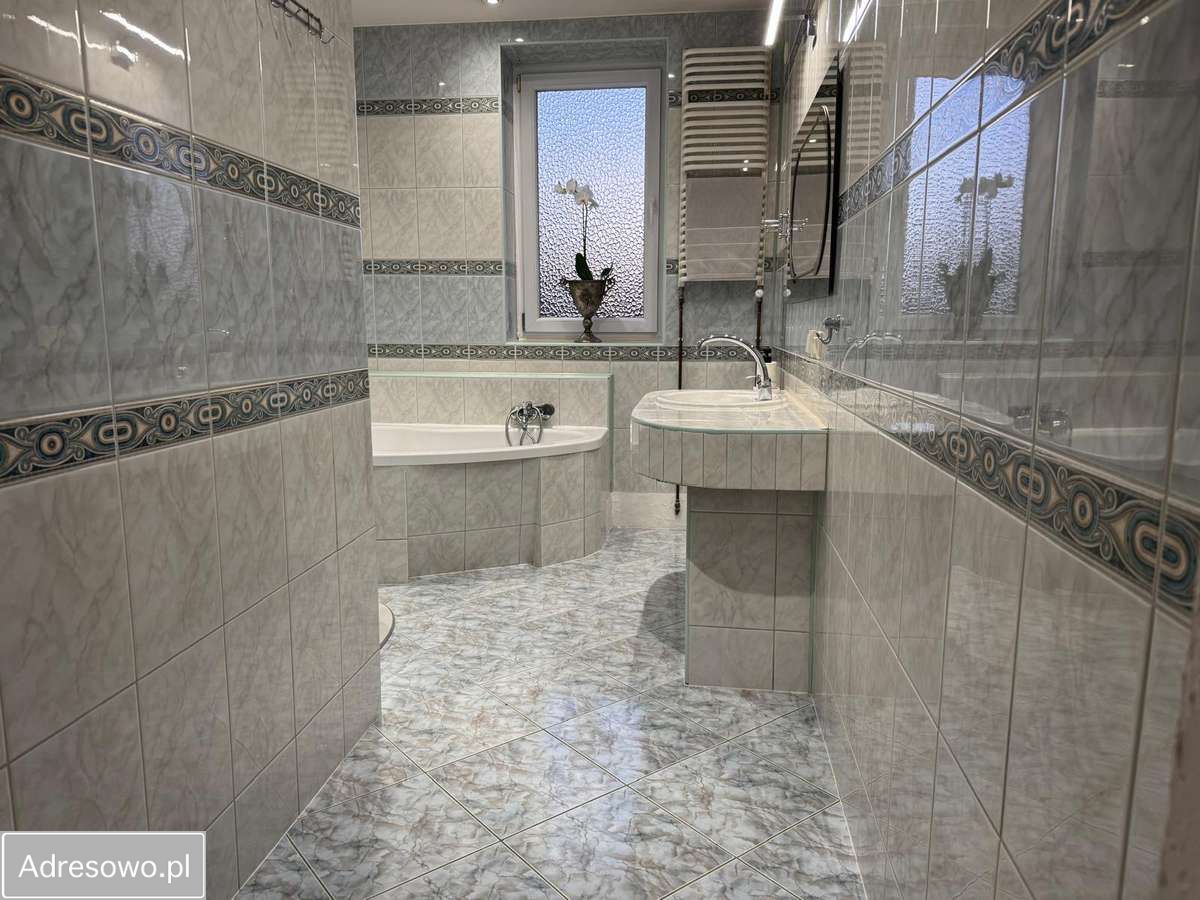 Mieszkanie 4-pokojowe Żary. Zdjęcie 6