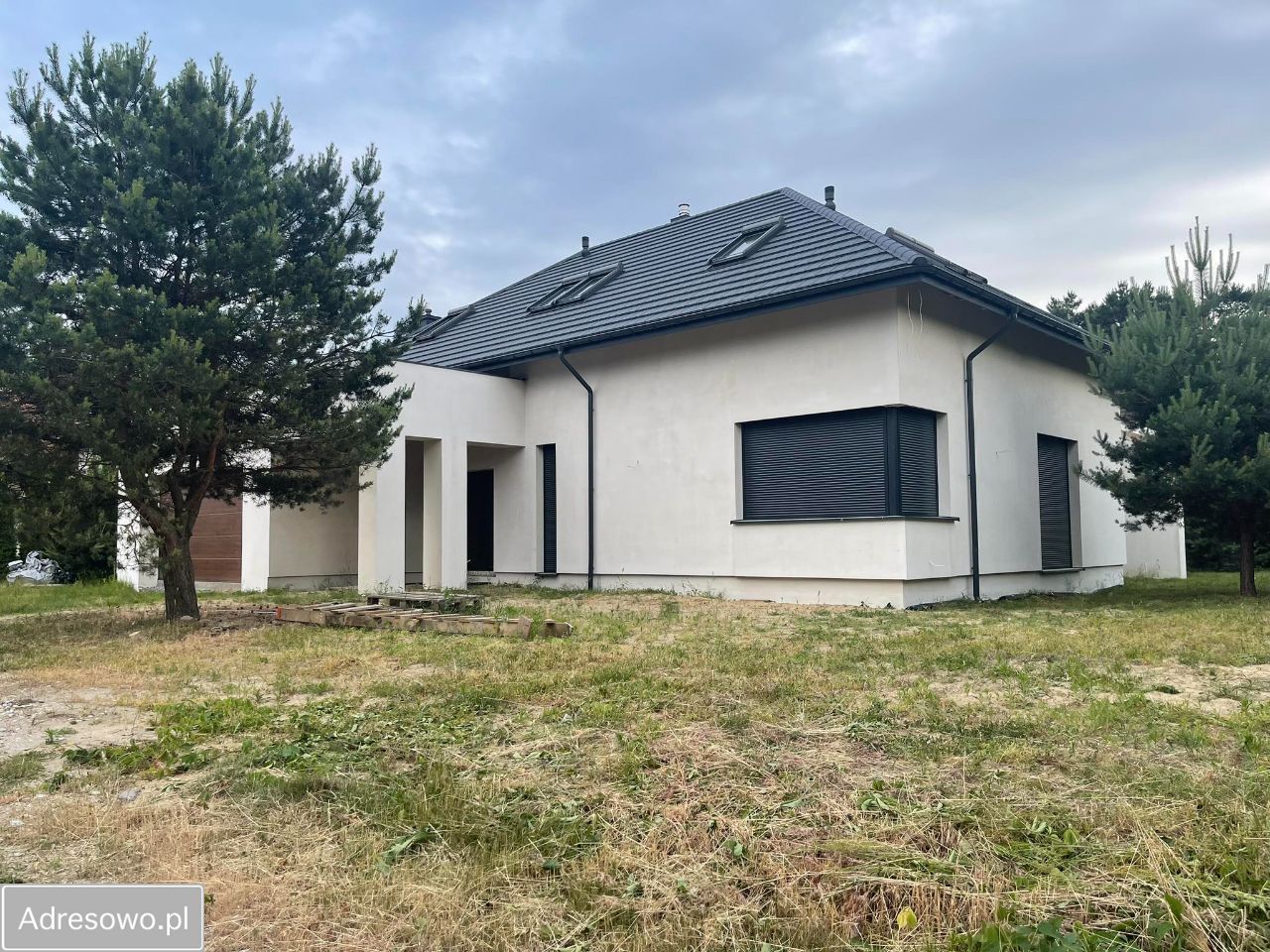 dom wolnostojący, 5 pokoi Michałów-Reginów, ul. Długa