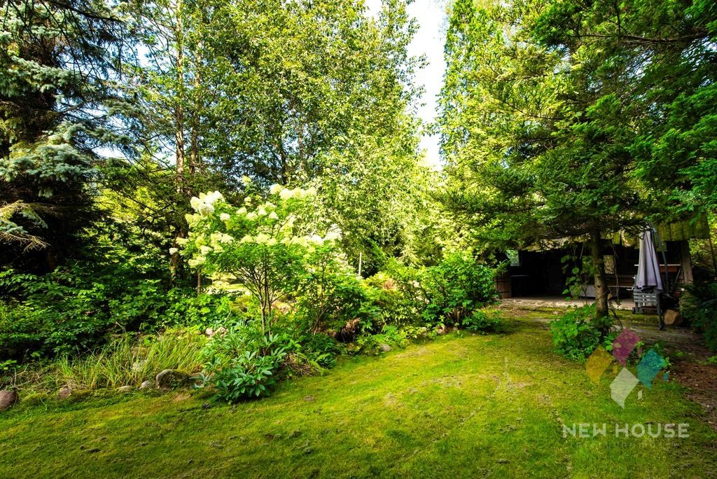 bliźniak, 9 pokoi Zalbki. Zdjęcie 33