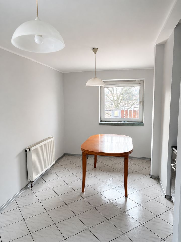 dom wolnostojący, 7 pokoi Pabianice Bugaj, ul. ks. Piotra Skargi. Zdjęcie 5