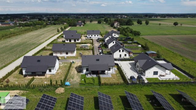 bliźniak, 3 pokoje Modła Królewska. Zdjęcie 3