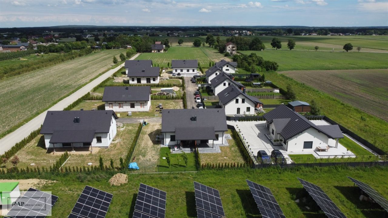 bliźniak, 3 pokoje Modła Królewska. Zdjęcie 3