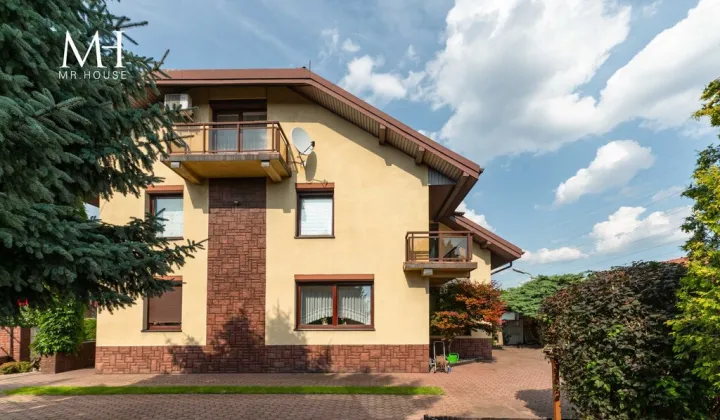 dom wolnostojący, 6 pokoi Łódź Chojny