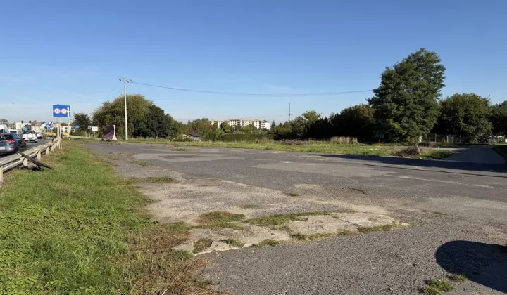 Działka inwestycyjna Baranów