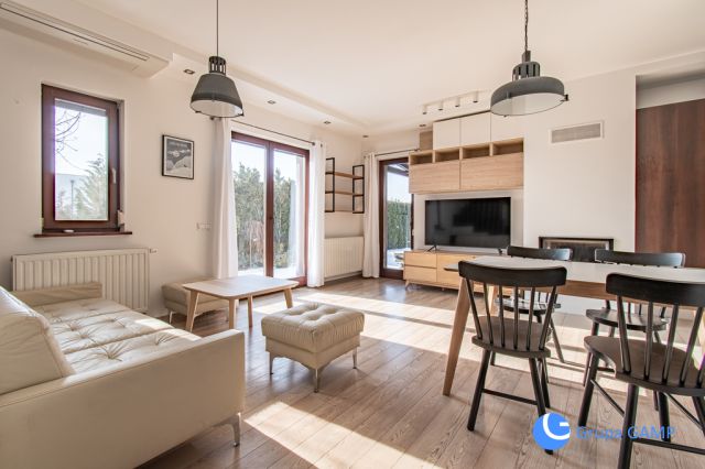 dom wolnostojący, 6 pokoi Zielonki, ul. Kwiatów Polnych. Zdjęcie 1