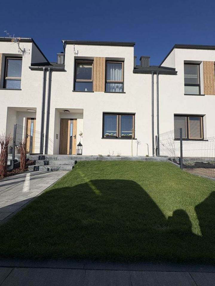 dom szeregowy Dobrzewino. Zdjęcie 1