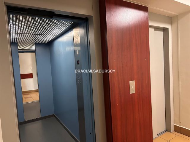 Mieszkanie 2-pokojowe Kraków Azory, ul. Eljasza Walerego Radzikowskiego. Zdjęcie 17