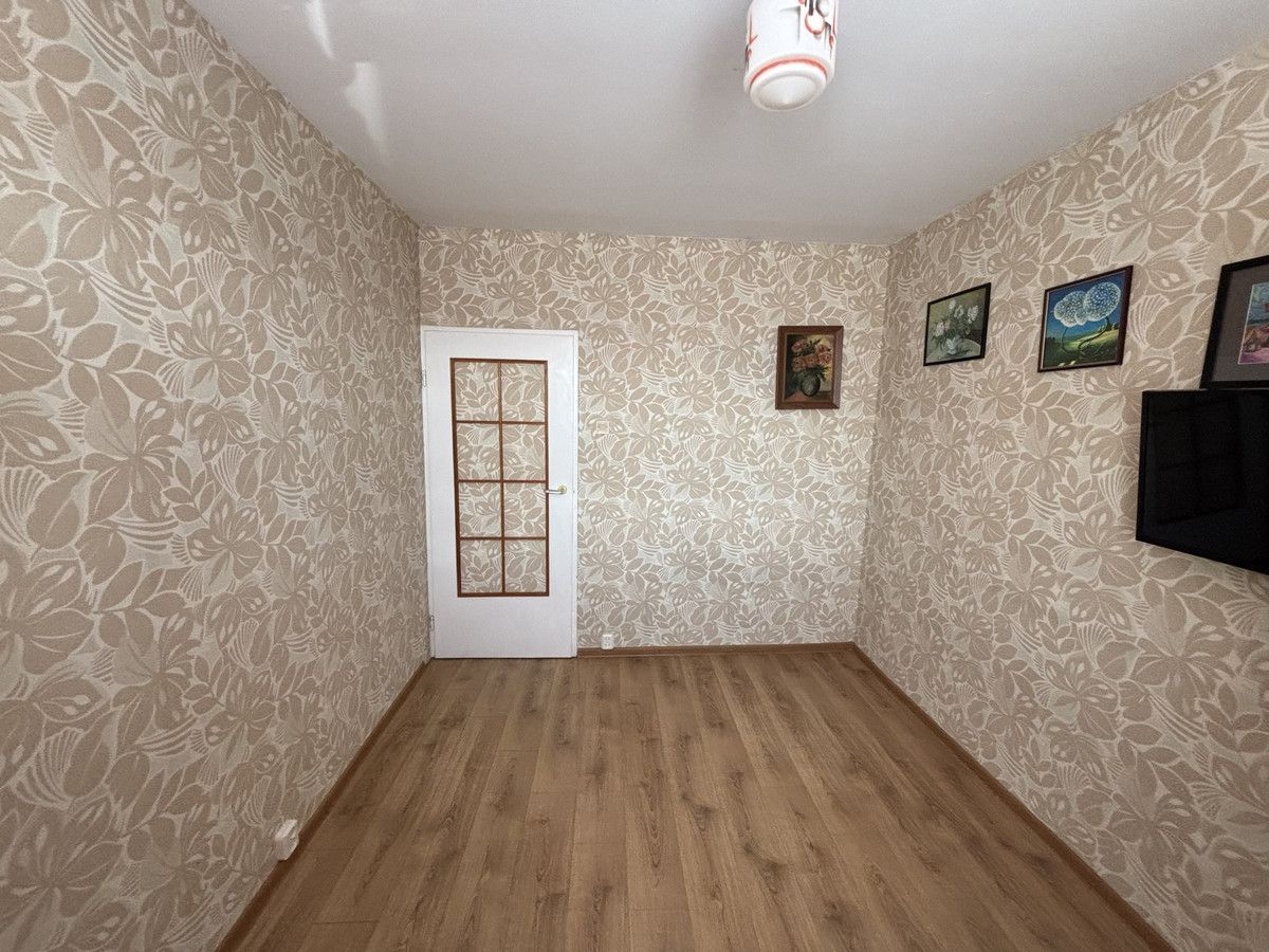 Mieszkanie 3-pokojowe Wałbrzych Podzamcze, ul. Kasztelańska. Zdjęcie 2