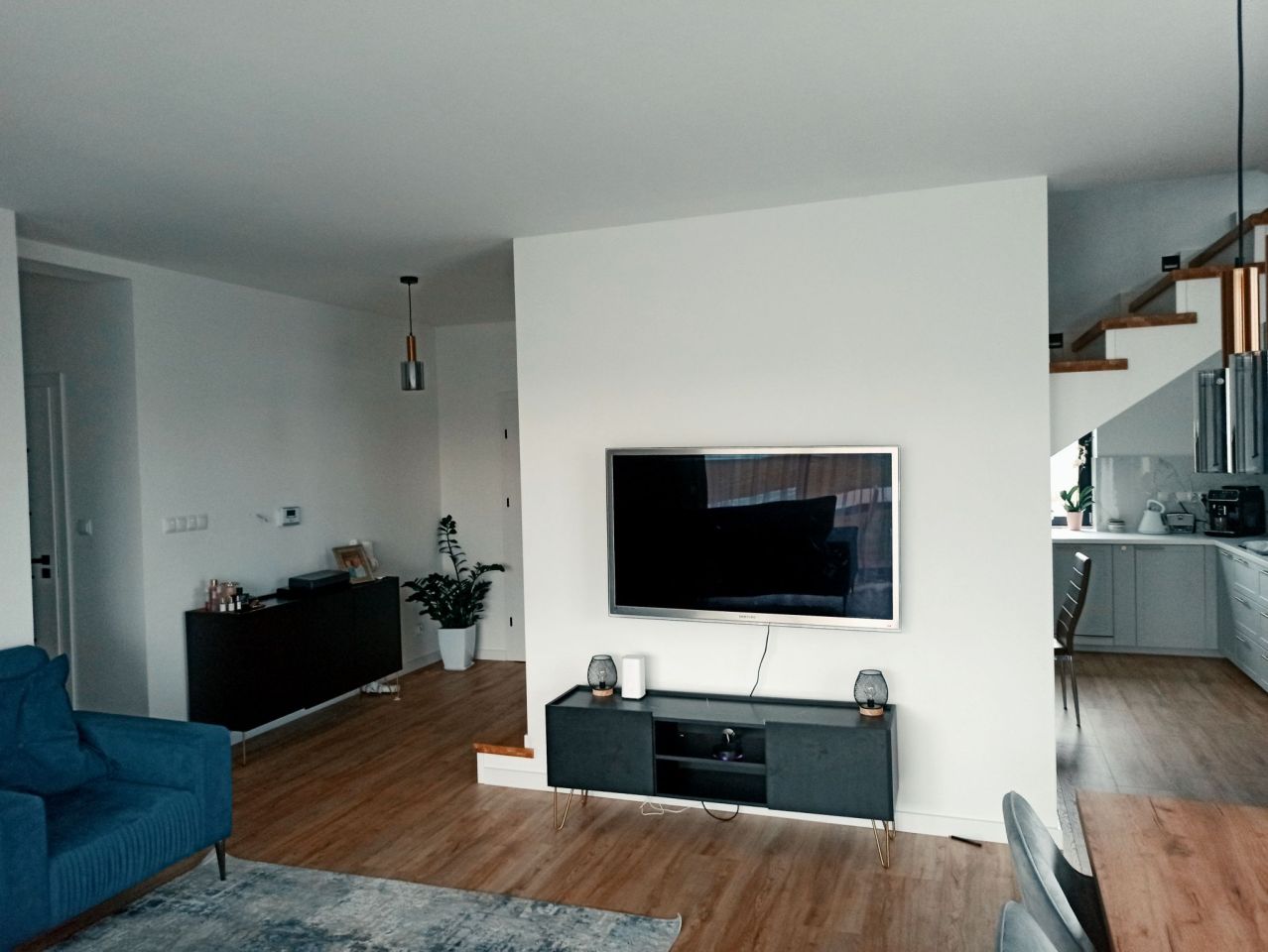 dom wolnostojący, 4 pokoje Gorajowice. Zdjęcie 6