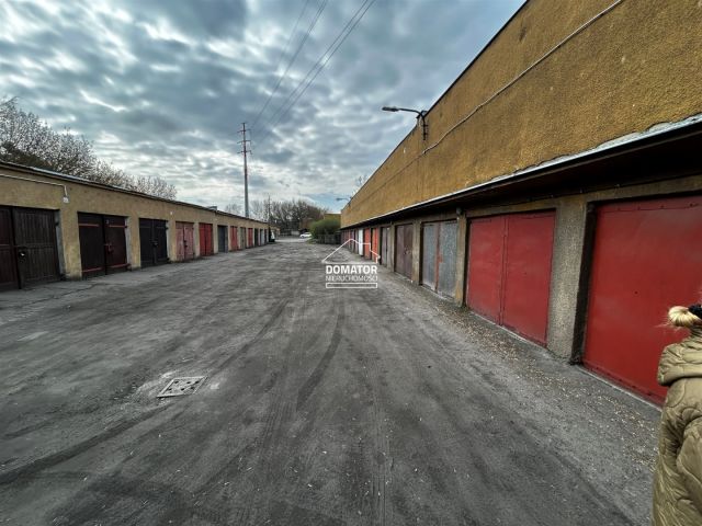 Garaż/miejsce parkingowe Bydgoszcz Kapuściska, ul. Stanisława Sadowskiego. Zdjęcie 1