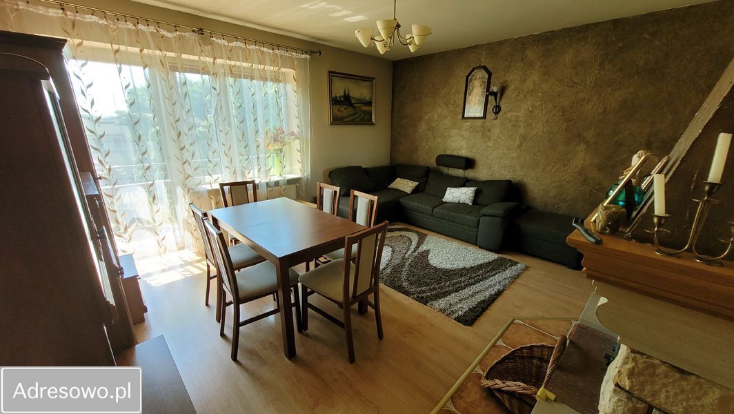 dom wolnostojący, 7 pokoi Busko-Zdrój, ul. Szymona Starkiewicza. Zdjęcie 4