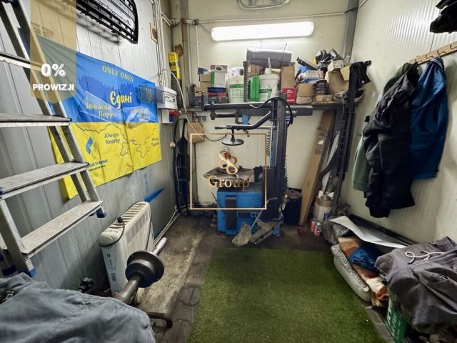 Hala/magazyn Łazy. Zdjęcie 7