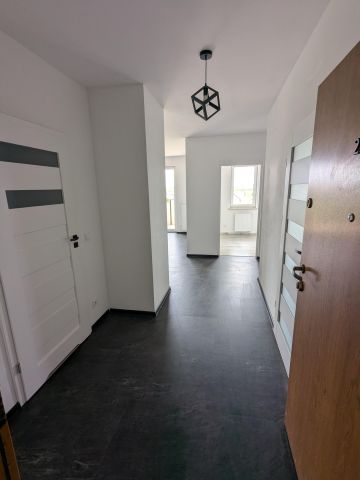 Mieszkanie 3-pokojowe Płońsk, ul. ks. Macieja Sarbiewskiego. Zdjęcie 4
