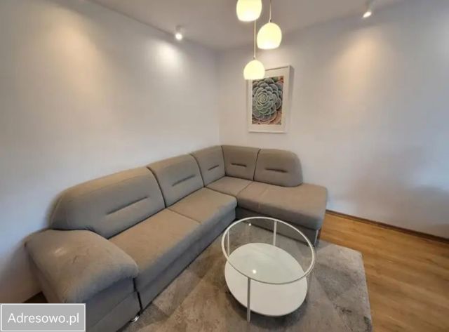 Mieszkanie 3-pokojowe Reda, ul. Spokojna. Zdjęcie 1