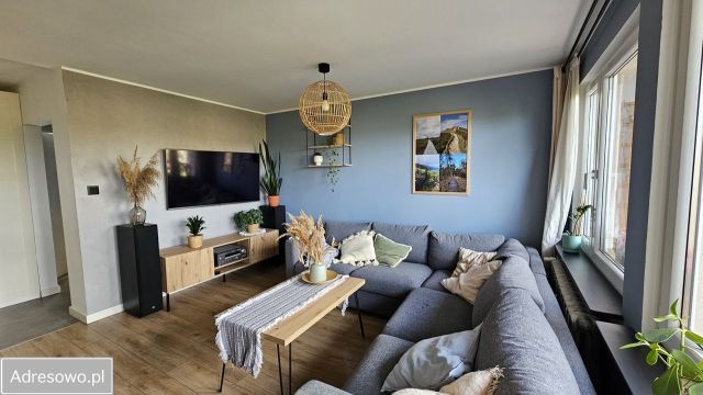 Mieszkanie 4-pokojowe Wrocław Psie Pole, ul. Kasztelańska. Zdjęcie 1