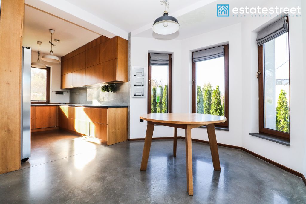 dom wolnostojący, 6 pokoi Bochnia, ul. św. Urbana. Zdjęcie 7