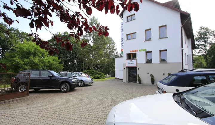 Hotel/pensjonat Polanica-Zdrój, ul. Tadeusza Gajcego
