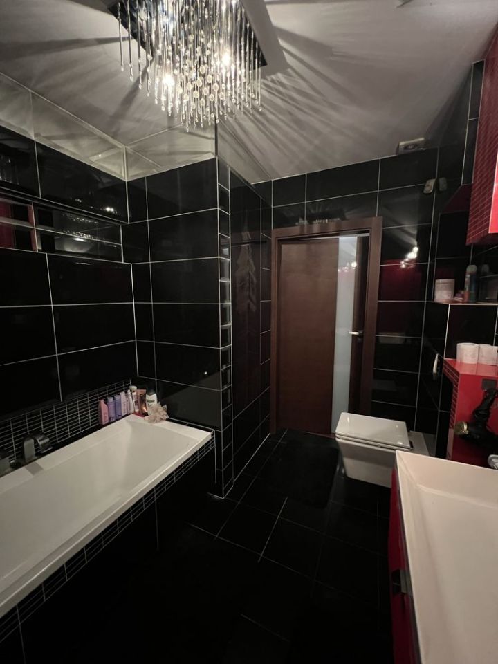 Pokój Marki. Zdjęcie 2