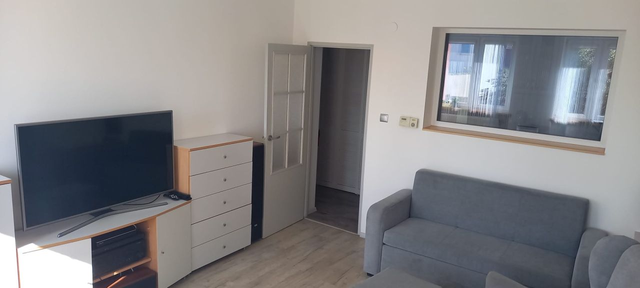 Mieszkanie 3-pokojowe Bytom Odrzański, ul. Rynek. Zdjęcie 5