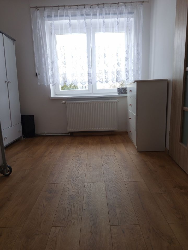 Mieszkanie 3-pokojowe Skarszów Górny, ul. Kasztanowa. Zdjęcie 8