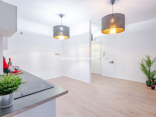 Mieszkanie 2-pokojowe Kraków Bronowice, ul. Jerzego Szablowskiego. Zdjęcie 4