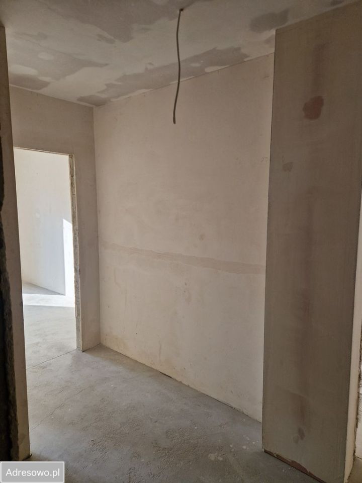 Mieszkanie 3-pokojowe Rudna Mała. Zdjęcie 6