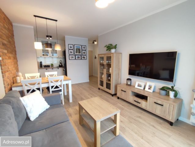 Mieszkanie 2-pokojowe Gdynia Chwarzno-Wiczlino, ul. Janki Bryla. Zdjęcie 1