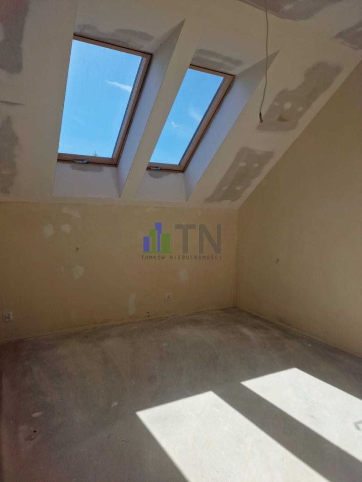 bliźniak, 5 pokoi Jelcz-Laskowice. Zdjęcie 12