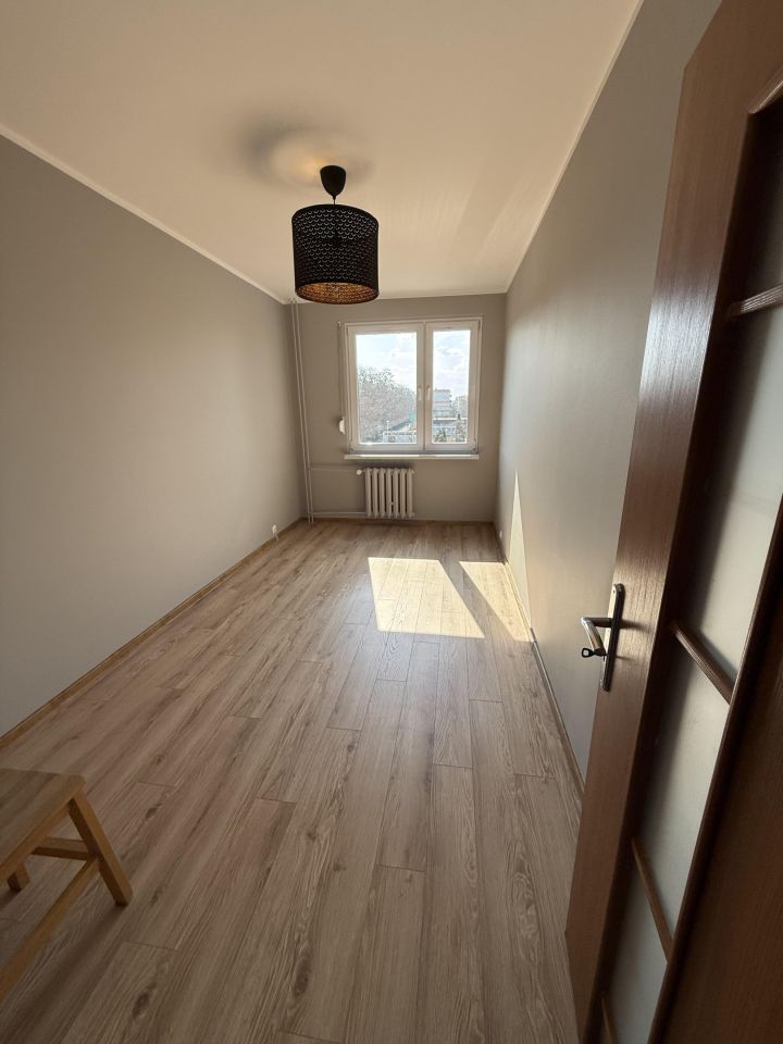 Mieszkanie 3-pokojowe Słupca Centrum, os. Niepodległości. Zdjęcie 4