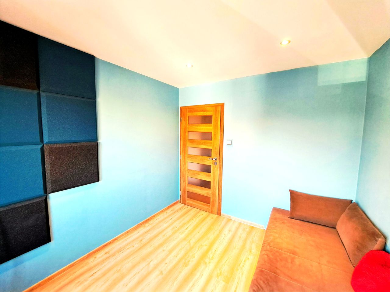 Mieszkanie 3-pokojowe Kraków Kurdwanów, ul. Marii i Bolesława Wysłouchów. Zdjęcie 4