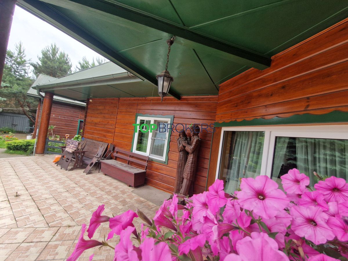 dom wolnostojący, 7 pokoi Leszno. Zdjęcie 3