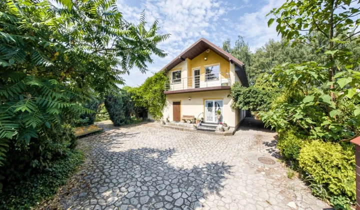 dom wolnostojący, 6 pokoi Aleksandrów Łódzki, ul. Kioskowa