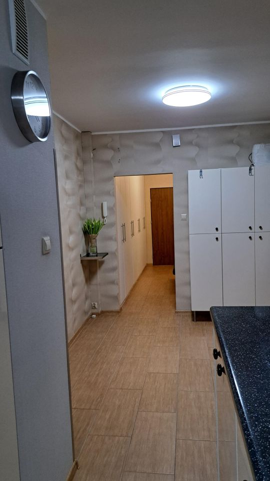 Mieszkanie 3-pokojowe Lubin Przylesie. Zdjęcie 4