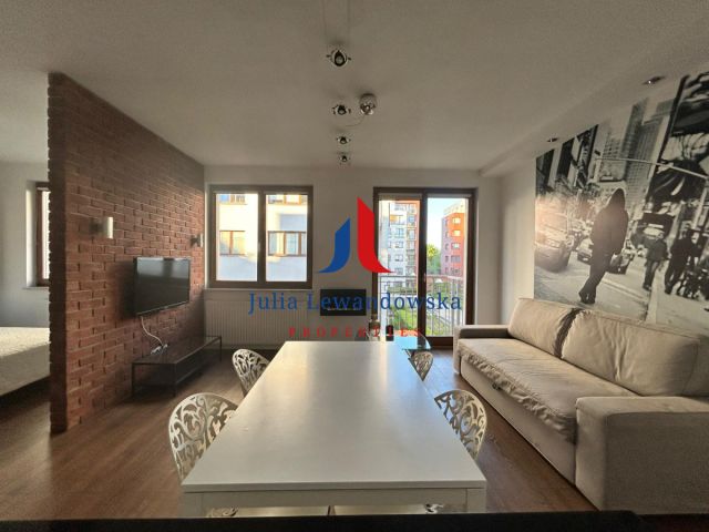 Mieszkanie 2-pokojowe Gdańsk Wrzeszcz, ul. Antoniego Słonimskiego. Zdjęcie 1