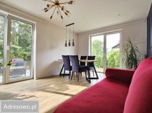 dom wolnostojący, 6 pokoi Jelenia Góra Centrum, ul. Skowronków