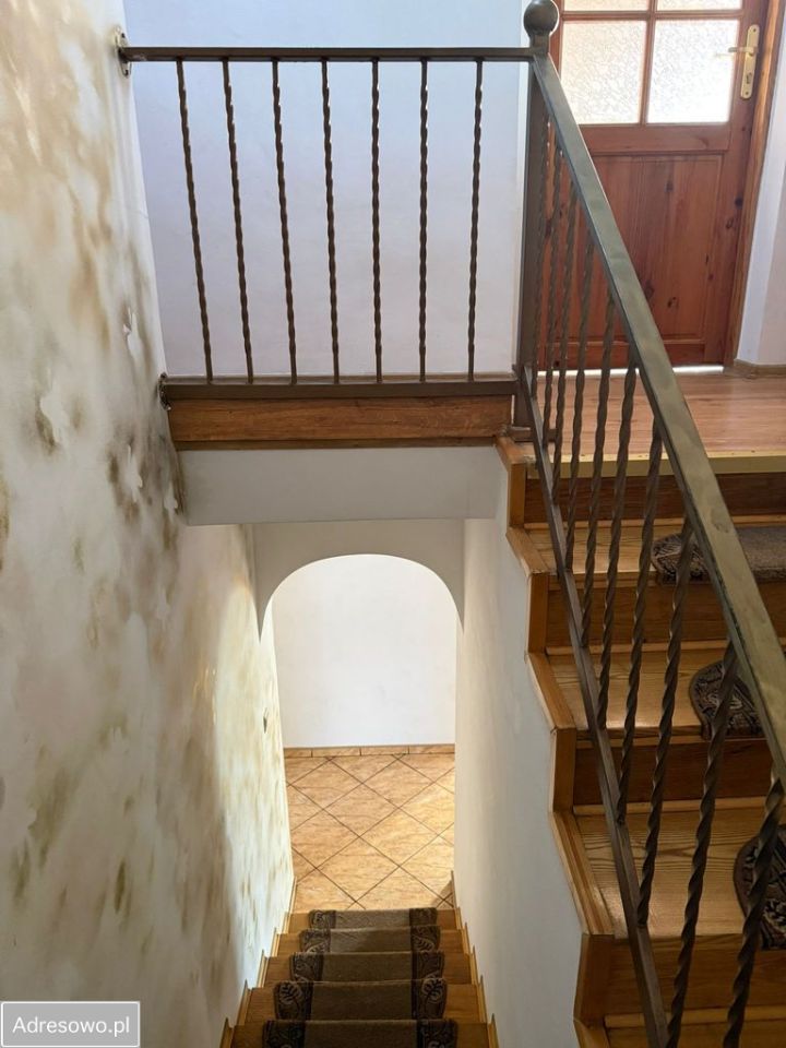dom wolnostojący, 5 pokoi Piława Górna, ulica. Zdjęcie 12