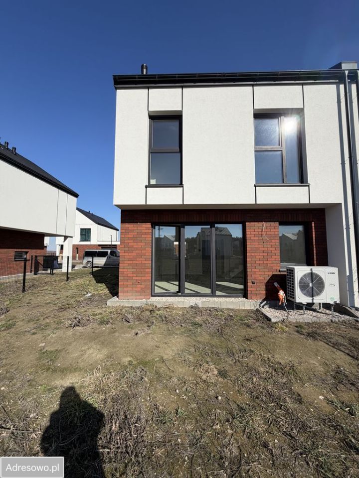 bliźniak, 4 pokoje Słomin. Zdjęcie 4