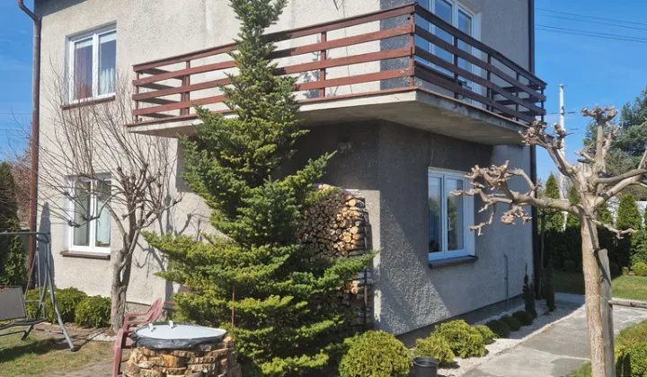 dom wolnostojący, 4 pokoje Łowicz, ul. Strzelczewska