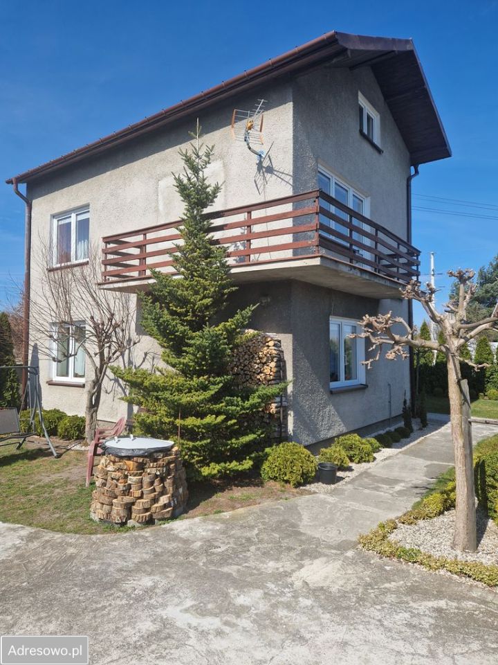 dom wolnostojący, 4 pokoje Łowicz, ul. Strzelczewska. Zdjęcie 1