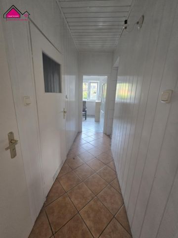 dom wolnostojący, 5 pokoi Szydłówiec. Zdjęcie 14