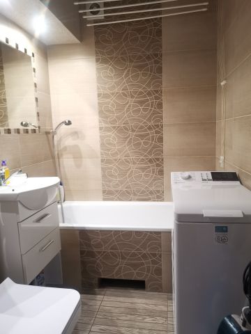 Mieszkanie 3-pokojowe Aleksandrów Łódzki Centrum, al. Wyzwolenia. Zdjęcie 5