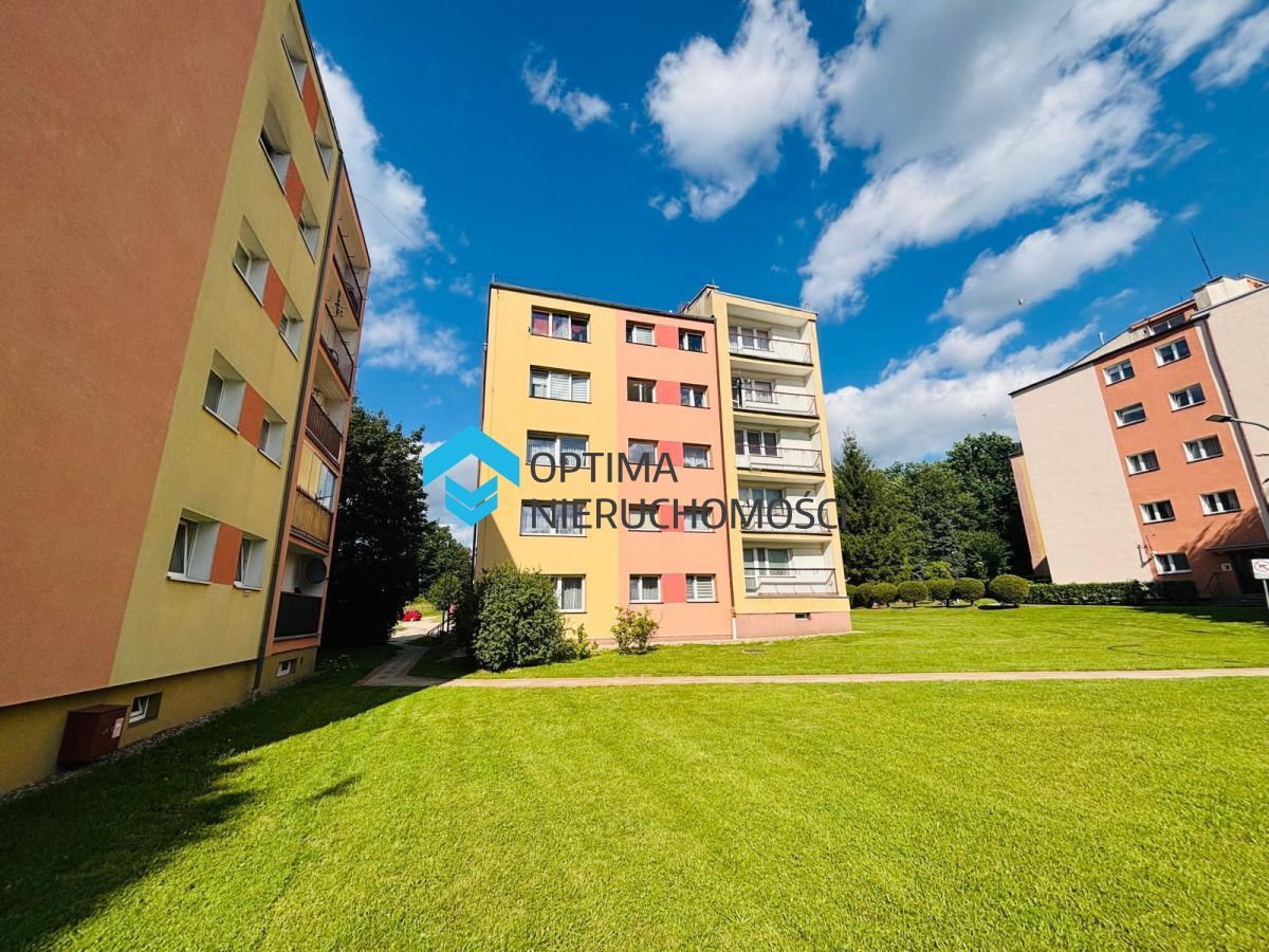 Mieszkanie 2-pokojowe Jelenia Góra Cieplice Śląskie-Zdrój, ul. Dwudziestolecia. Zdjęcie 1