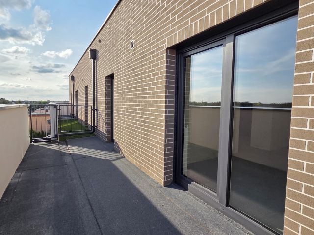 Mieszkanie 2-pokojowe Plewiska, ul. Jarzębinowa. Zdjęcie 3