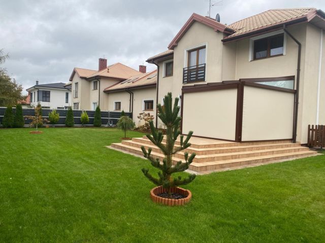 bliźniak, 6 pokoi Warszawa Wawer, ul. Poprawna. Zdjęcie 1