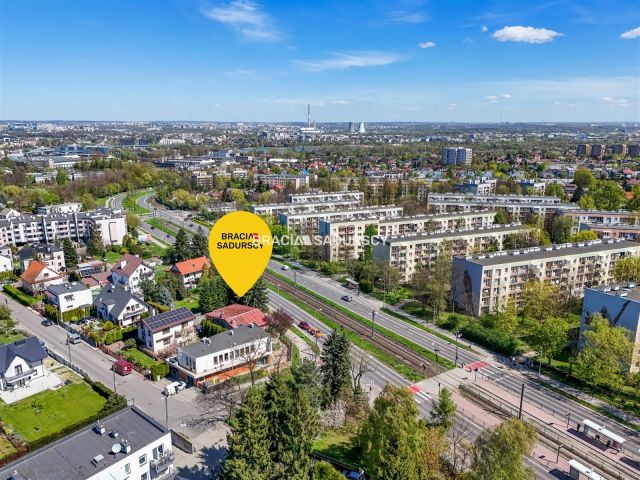 dom wolnostojący, 11 pokoi Kraków Podgórze Duchackie, ul. Nowosądecka. Zdjęcie 17