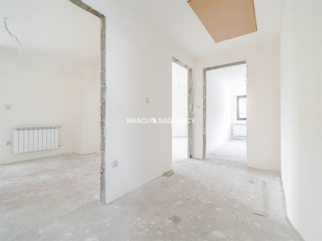 dom wolnostojący, 5 pokoi Krzyszkowice. Zdjęcie 21